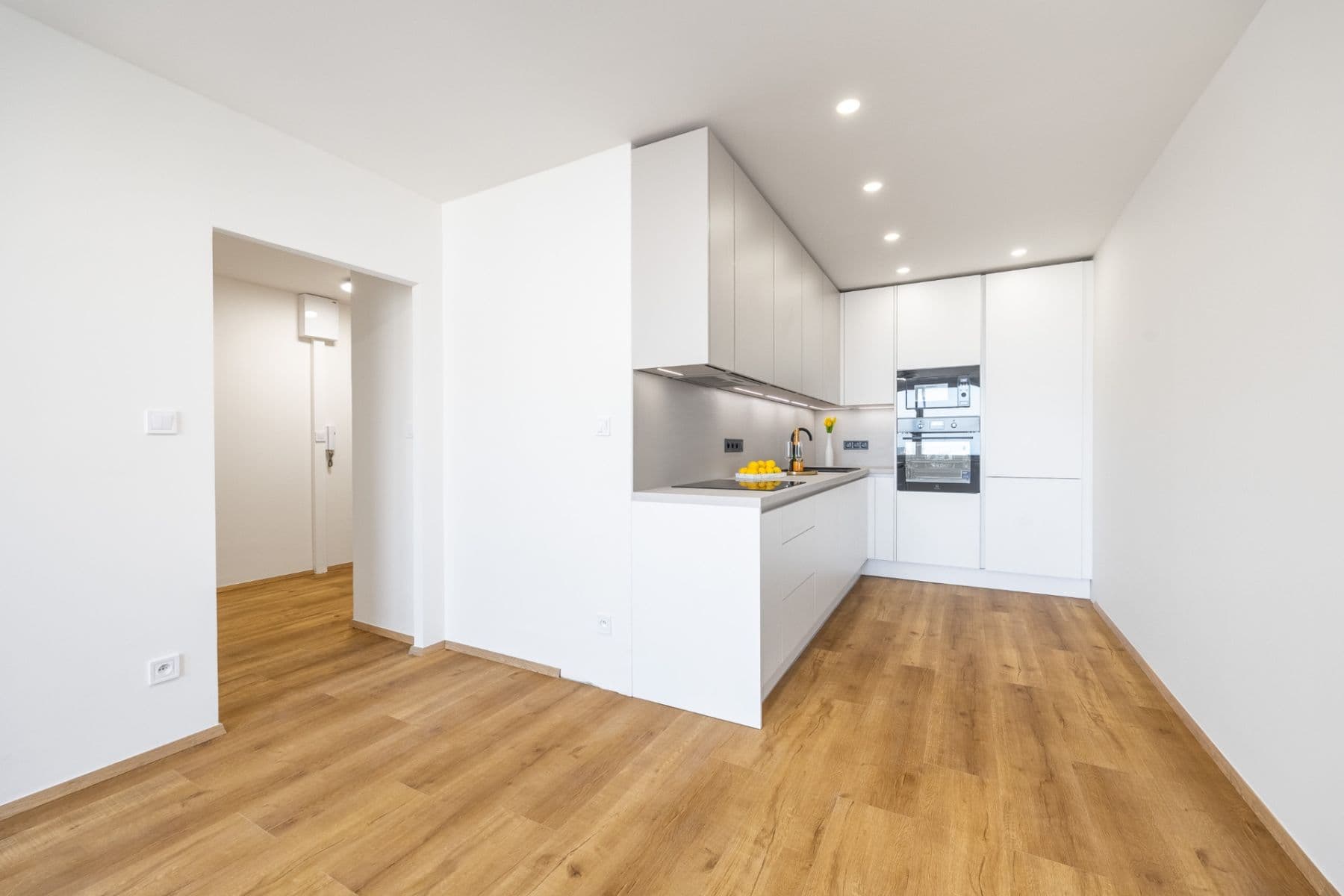 Predaj bytu 3-izbový 68 m², Petýrkova, Praha, Praha Predaj bytu 3-izbový 68 m², Petýrkova, Praha, Praha