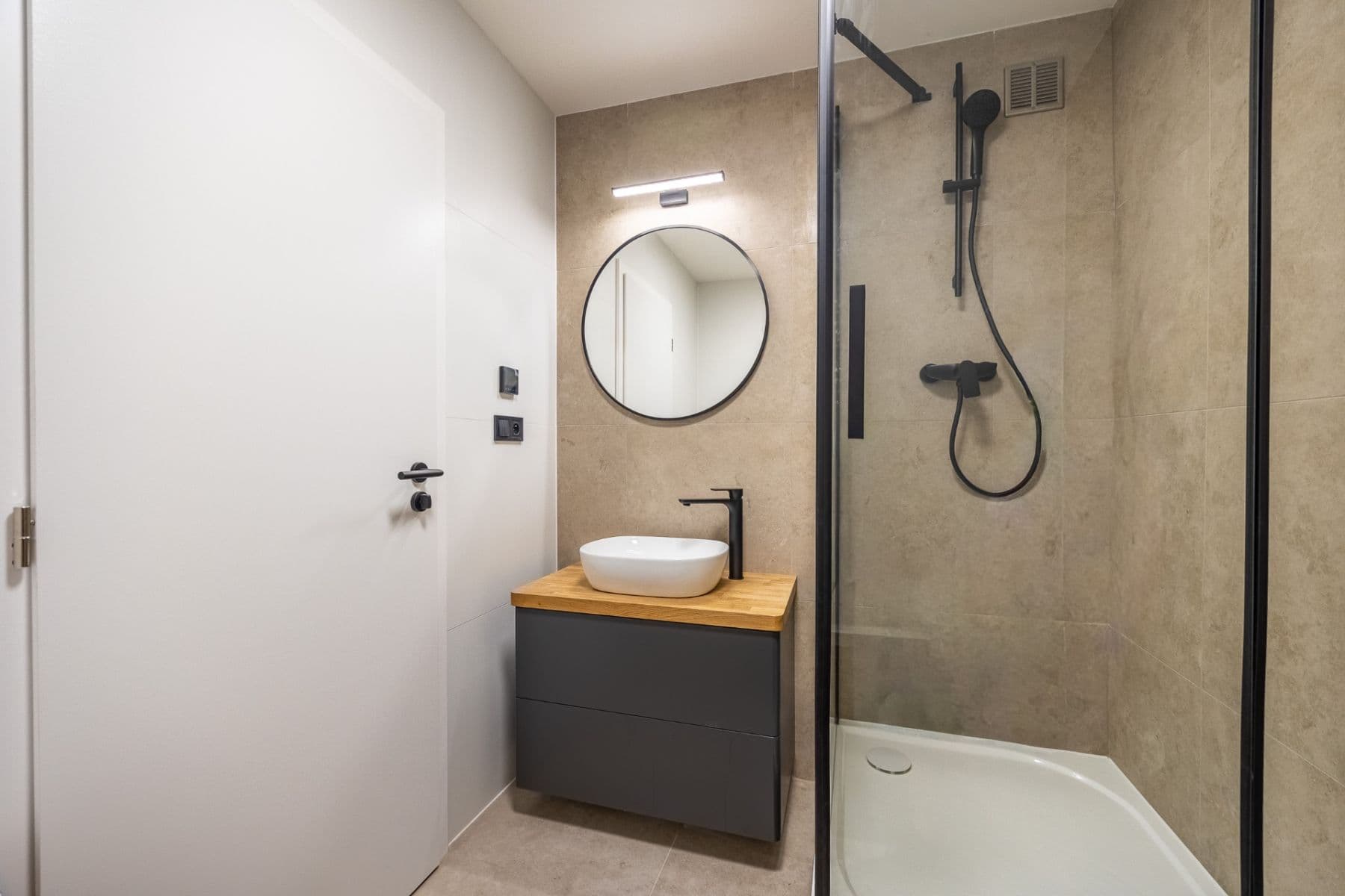 Predaj bytu 3-izbový 68 m², Petýrkova, Praha, Praha Predaj bytu 3-izbový 68 m², Petýrkova, Praha, Praha