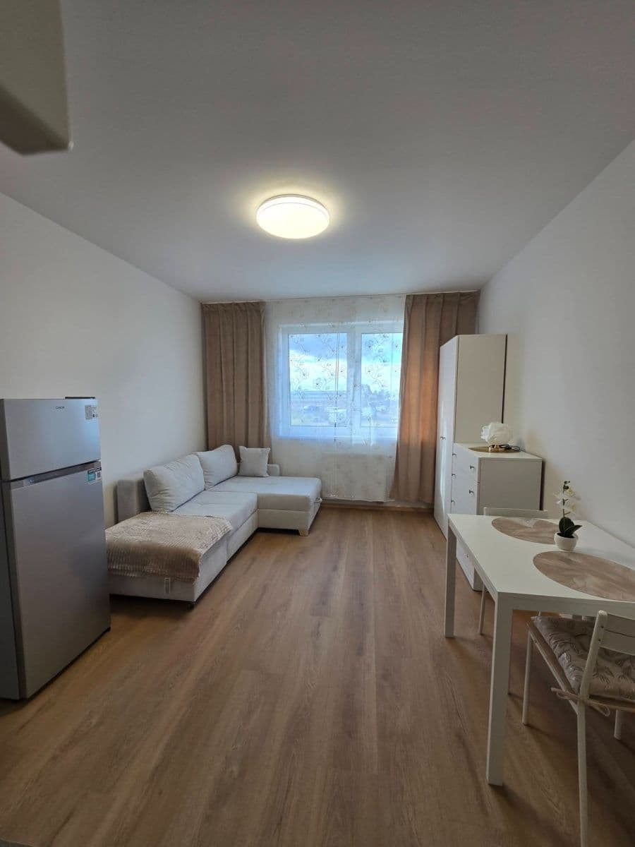 Prenájom bytu 1-izbový 26 m², Za Novákovou zahradou, Praha, Praha Prenájom bytu 1-izbový 26 m², Za Novákovou zahradou, Praha, Praha