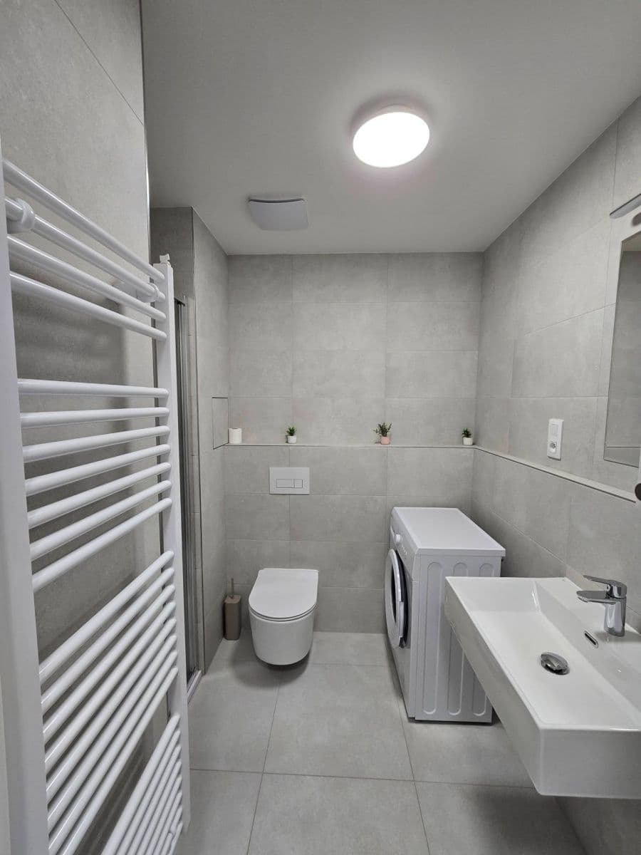 Prenájom bytu 1-izbový 26 m², Za Novákovou zahradou, Praha, Praha Prenájom bytu 1-izbový 26 m², Za Novákovou zahradou, Praha, Praha