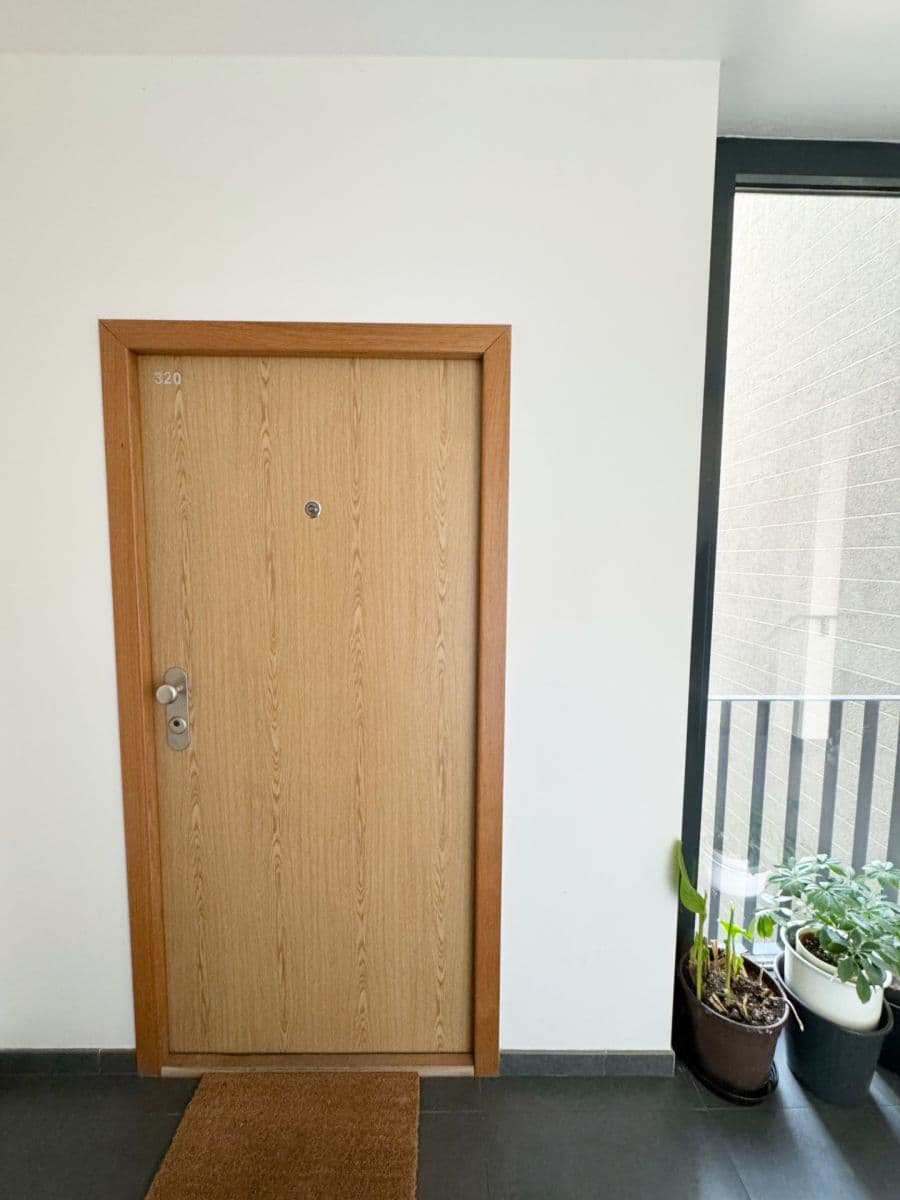 Prenájom bytu 2-izbový 62 m², Generála Šišky, Praha, Praha Prenájom bytu 2-izbový 62 m², Generála Šišky, Praha, Praha