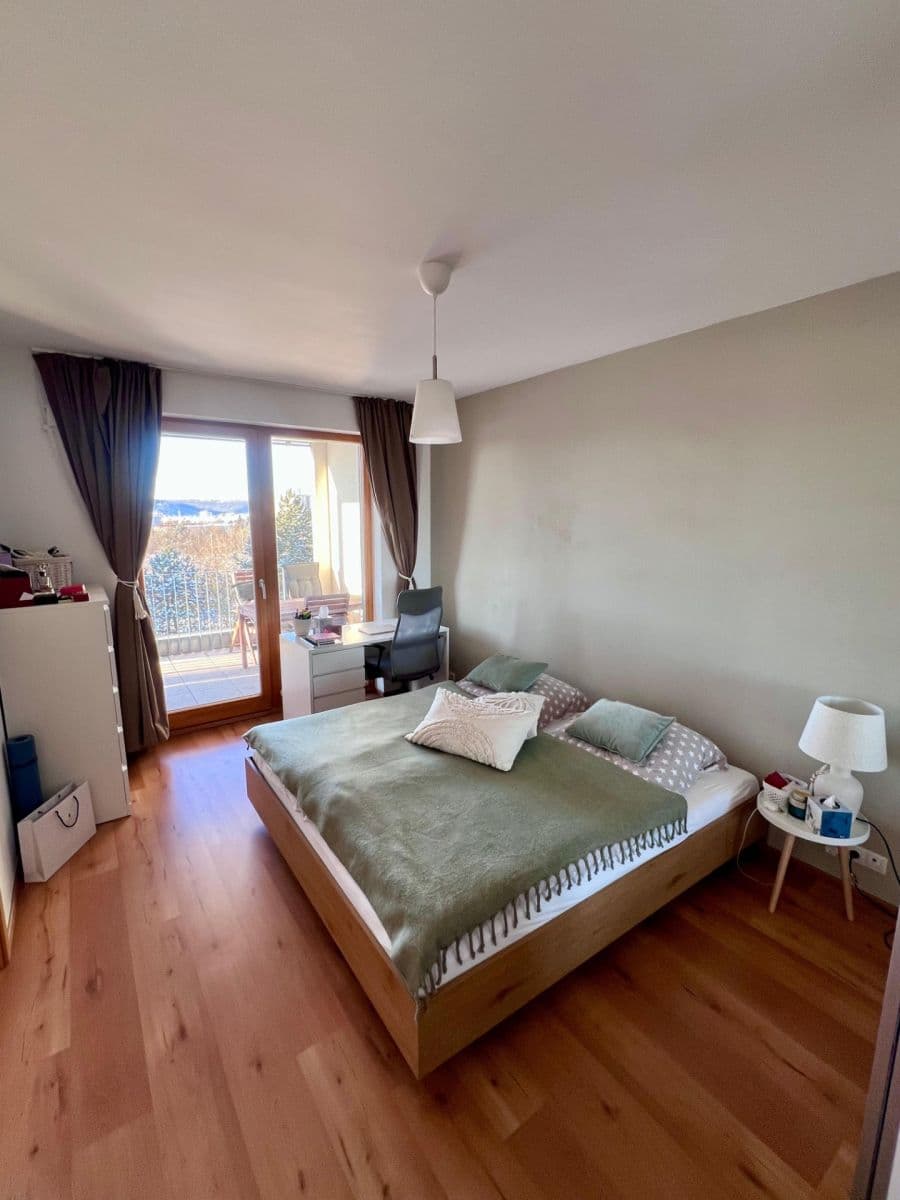Prenájom bytu 2-izbový 62 m², Generála Šišky, Praha, Praha Prenájom bytu 2-izbový 62 m², Generála Šišky, Praha, Praha