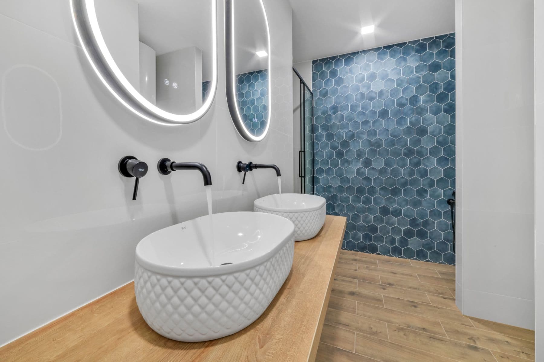 Predaj bytu 112 m², Varšavská, Karlovy Vary, Karlovarský kraj Predaj bytu 112 m², Varšavská, Karlovy Vary, Karlovarský kraj