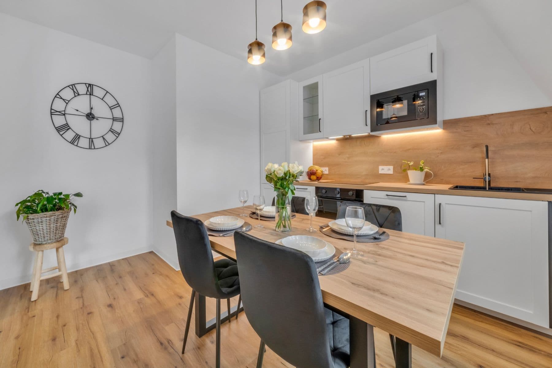 Predaj bytu 112 m², Varšavská, Karlovy Vary, Karlovarský kraj Predaj bytu 112 m², Varšavská, Karlovy Vary, Karlovarský kraj