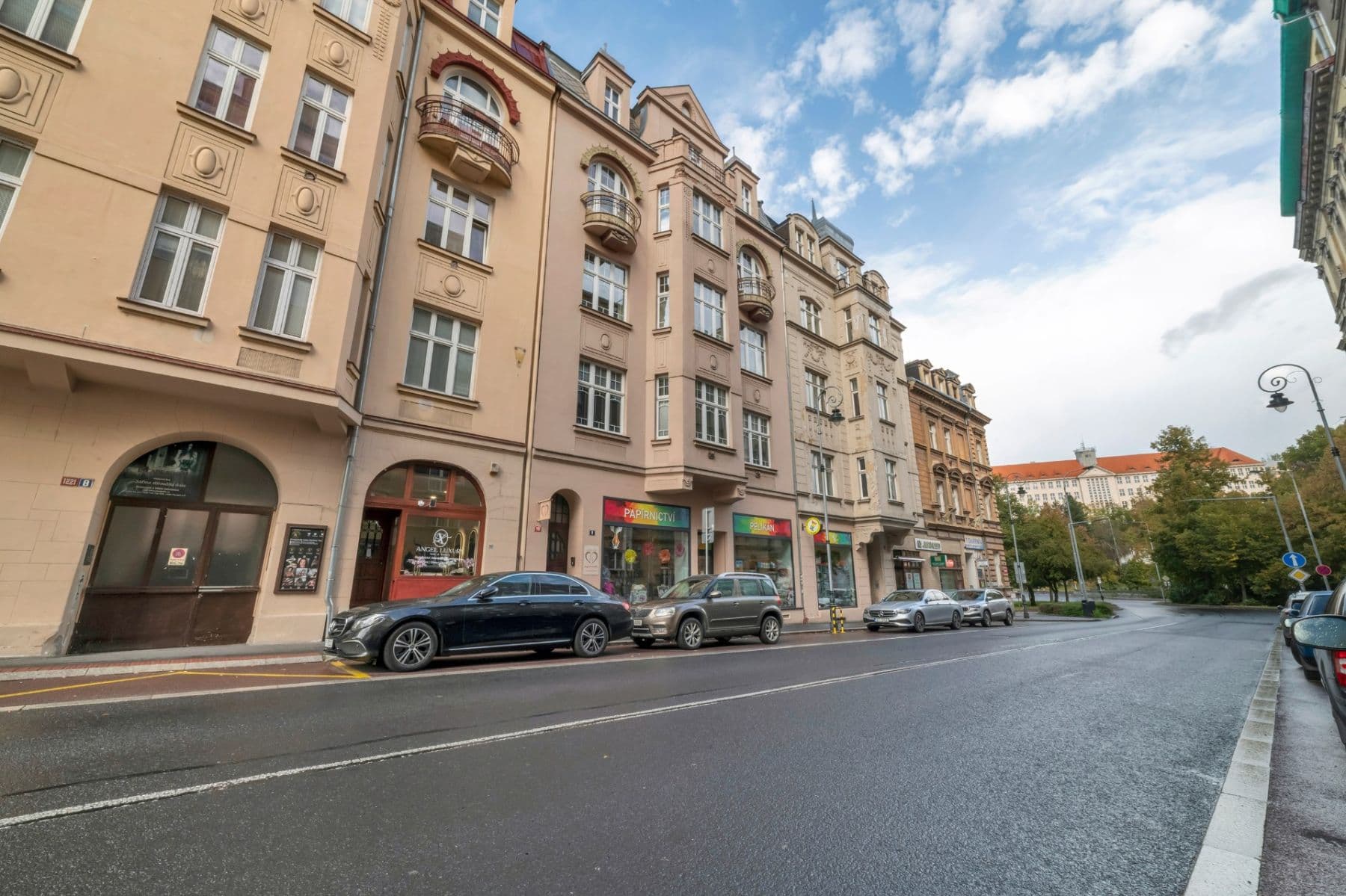 Predaj bytu 112 m², Varšavská, Karlovy Vary, Karlovarský kraj Predaj bytu 112 m², Varšavská, Karlovy Vary, Karlovarský kraj