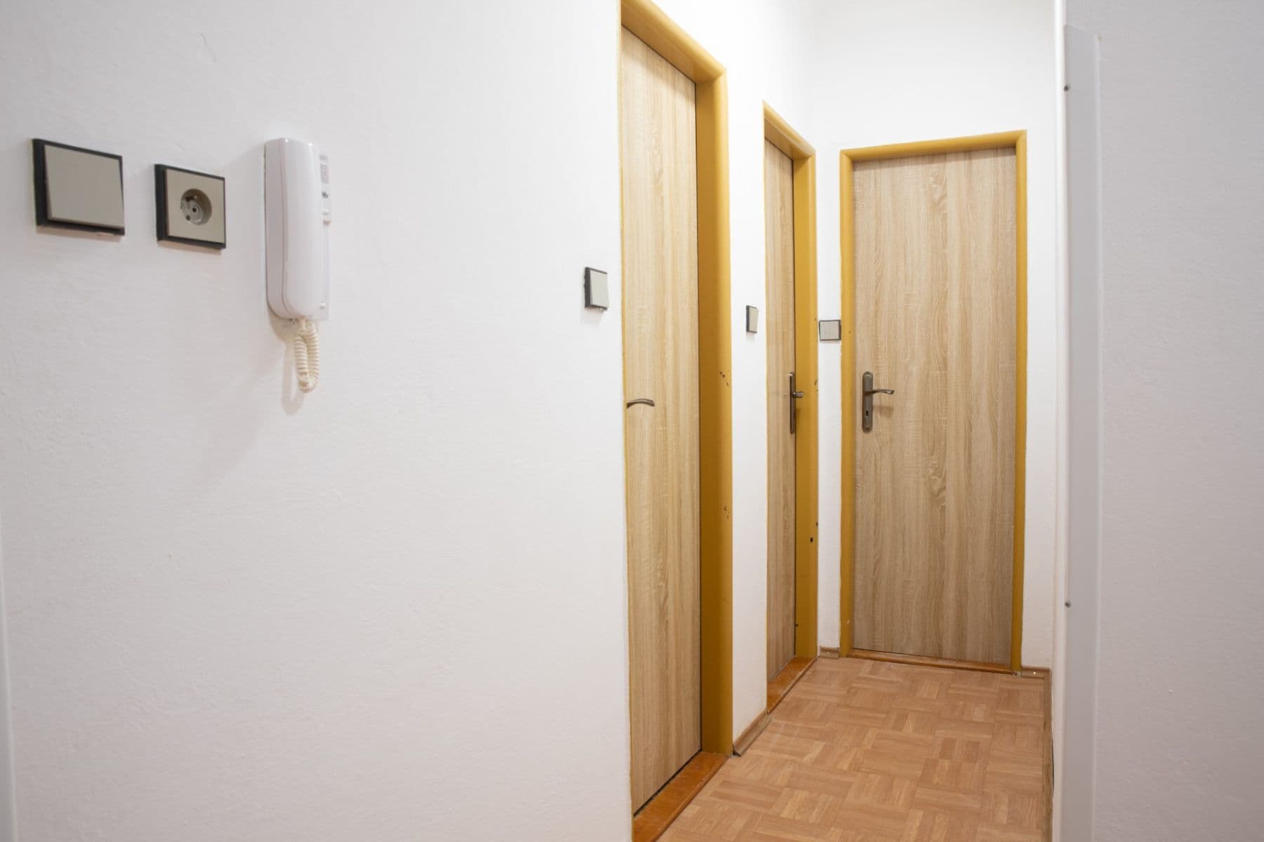 Prenájom bytu 3-izbový 81 m², Nádražní, Milevsko, Jihočeský kraj Prenájom bytu 3-izbový 81 m², Nádražní, Milevsko, Jihočeský kraj