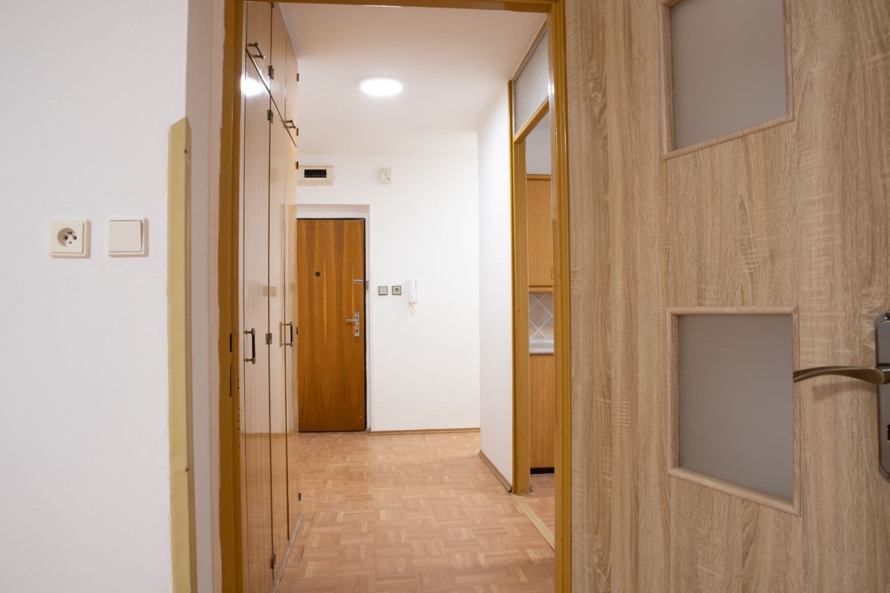 Prenájom bytu 3-izbový 81 m², Nádražní, Milevsko, Jihočeský kraj Prenájom bytu 3-izbový 81 m², Nádražní, Milevsko, Jihočeský kraj