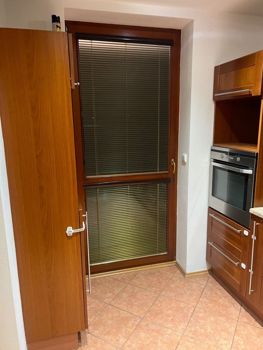 Prenájom bytu 3-izbový 77 m², Podvinný mlýn, Praha, Praha Prenájom bytu 3-izbový 77 m², Podvinný mlýn, Praha, Praha
