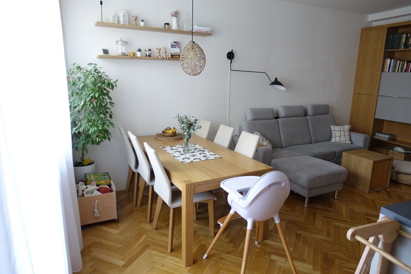 Prenájom bytu 3-izbový 77 m², Špitálka, Brno, Jihomoravský kraj Prenájom bytu 3-izbový 77 m², Špitálka, Brno, Jihomoravský kraj