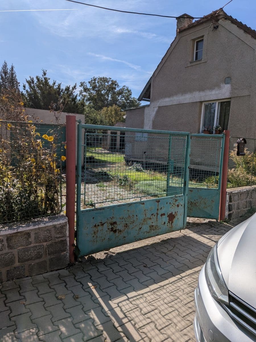 Predaj domu 358 m², pozemok 675 m², Bořanovická, Hovorčovice, Středočeský kraj Predaj domu 358 m², pozemok 675 m², Bořanovická, Hovorčovice, Středočeský kraj