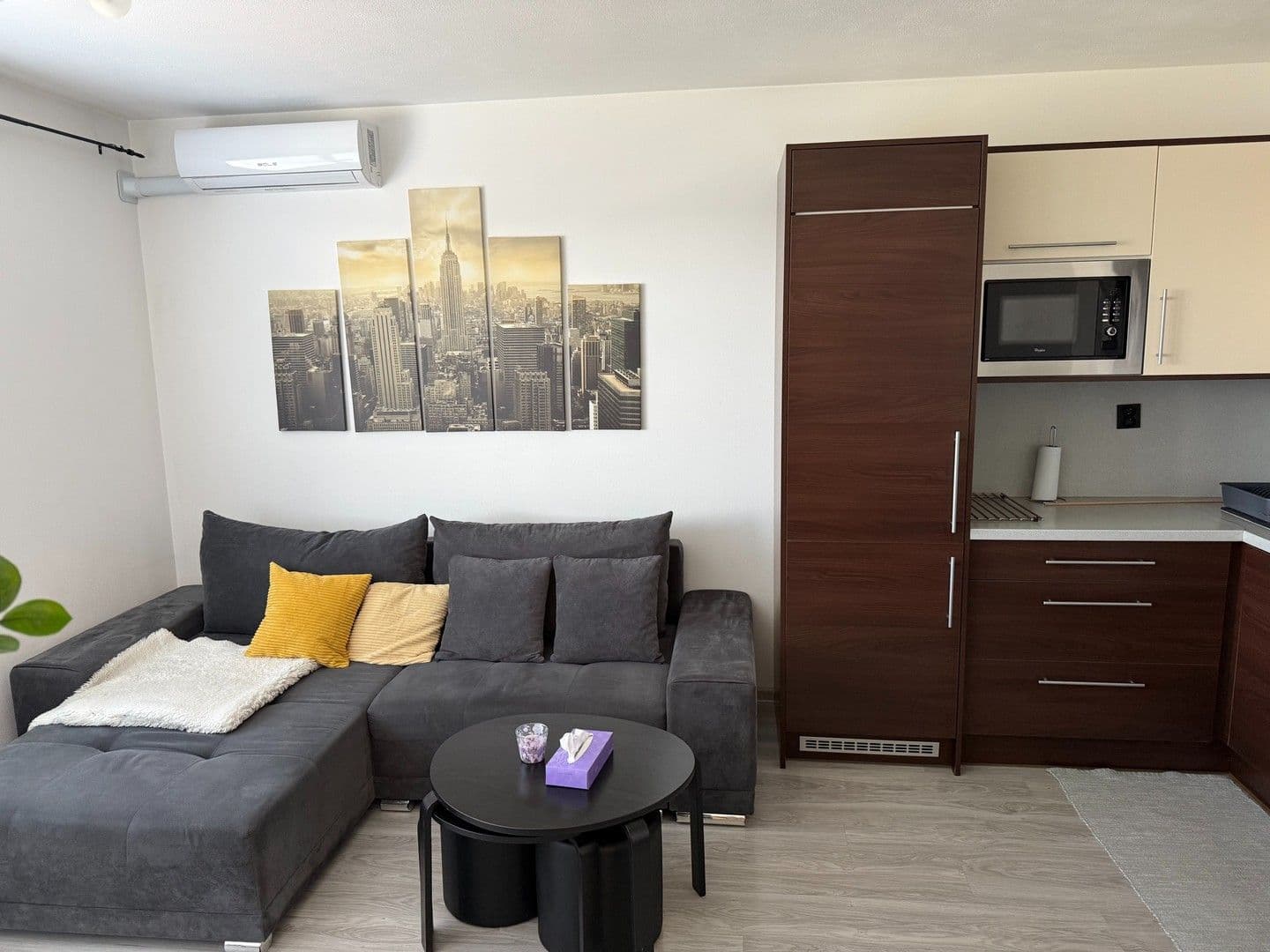 Prenájom bytu 2-izbový 50 m², Hlavná, Nová Dedinka, Bratislavský kraj Prenájom bytu 2-izbový 50 m², Hlavná, Nová Dedinka, Bratislavský kraj