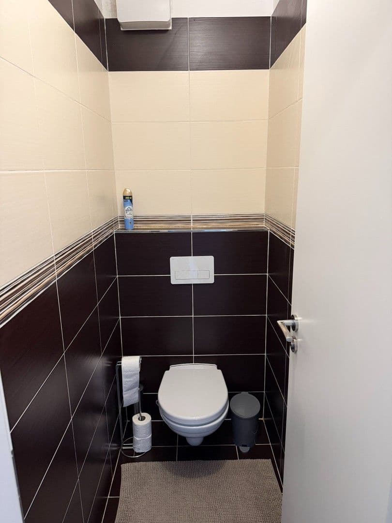 Prenájom bytu 2-izbový 50 m², Hlavná, Nová Dedinka, Bratislavský kraj Prenájom bytu 2-izbový 50 m², Hlavná, Nová Dedinka, Bratislavský kraj