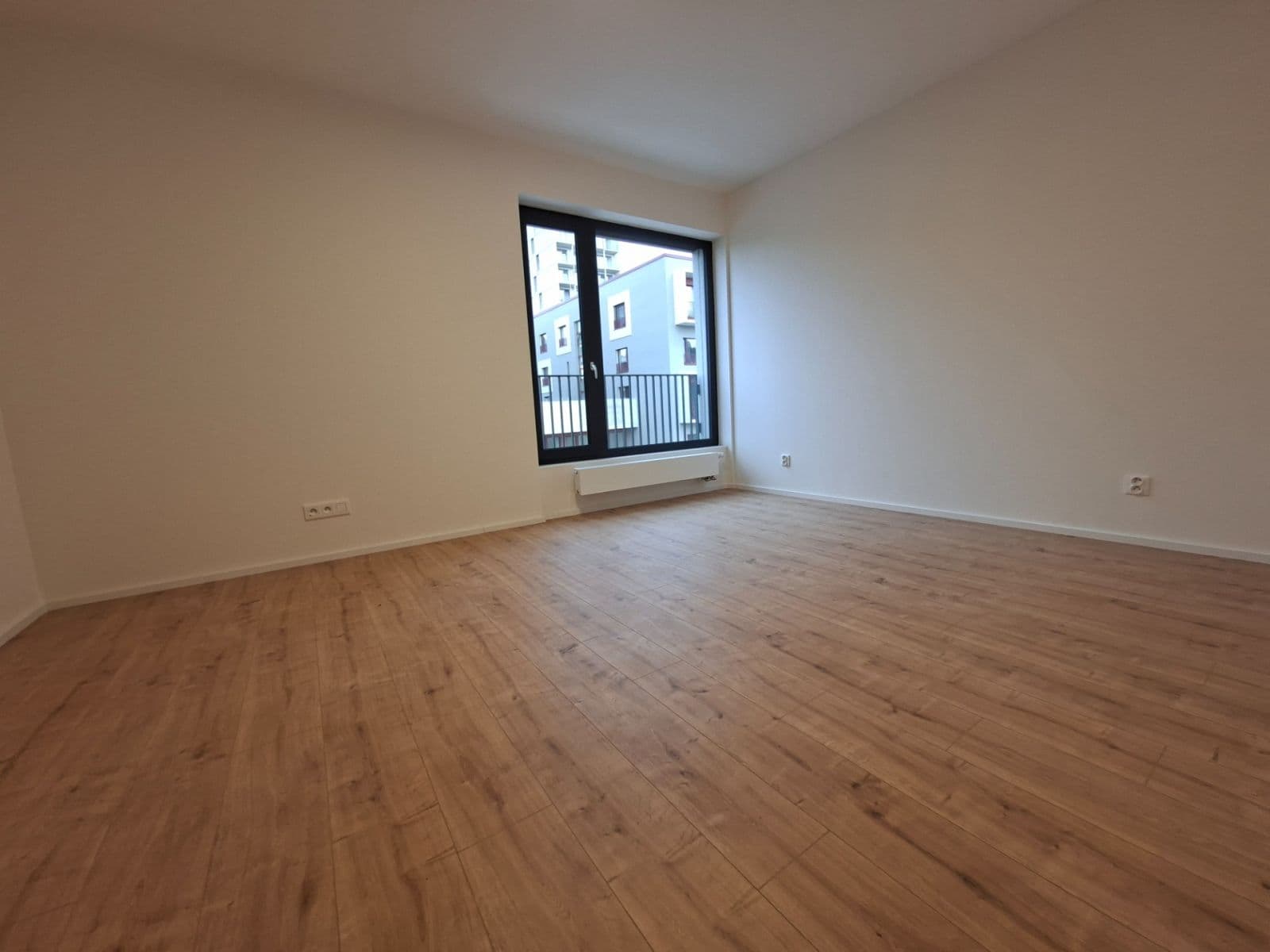 Prenájom bytu 3-izbový 86 m², Brno, Jihomoravský kraj Prenájom bytu 3-izbový 86 m², Brno, Jihomoravský kraj