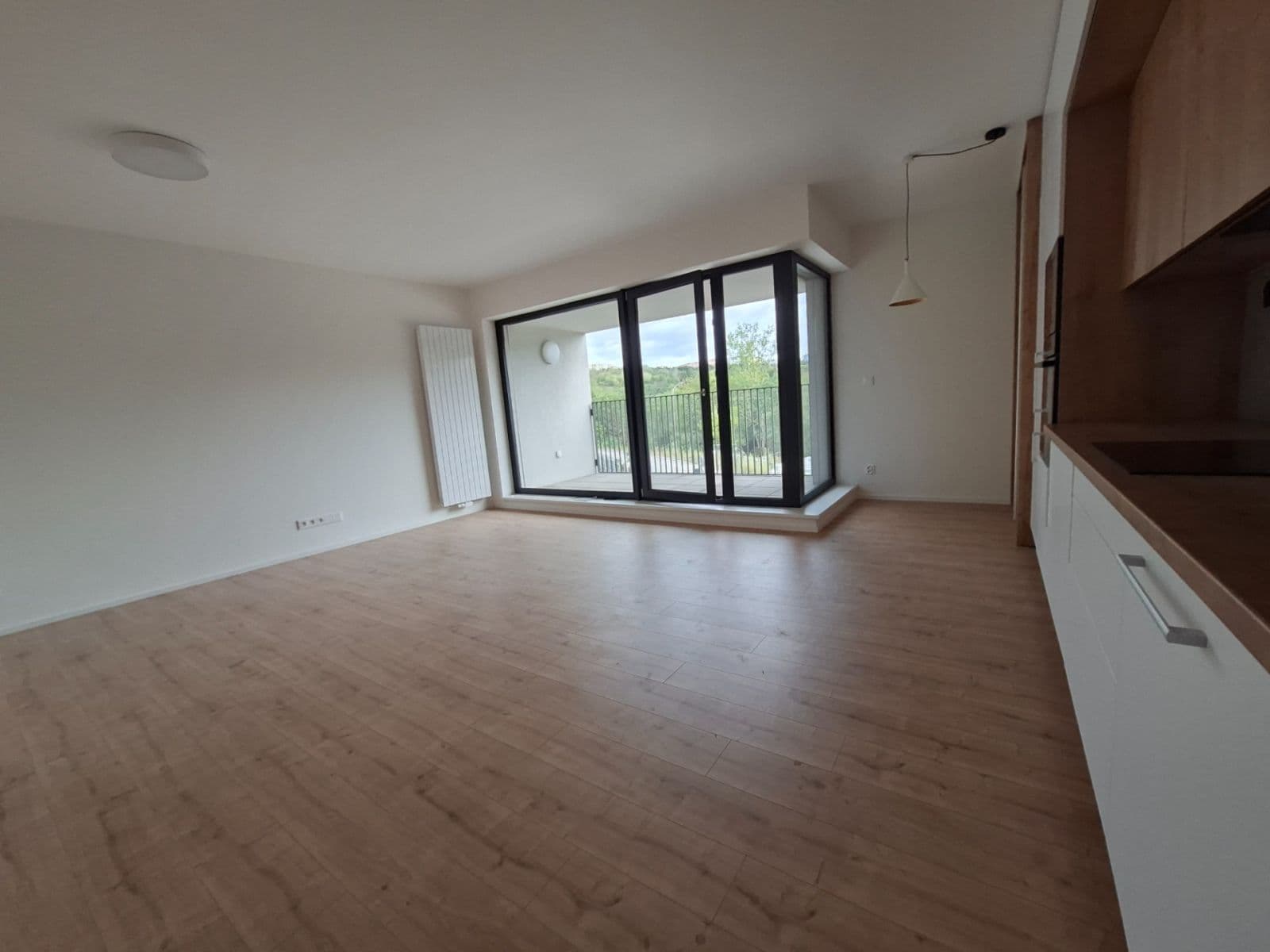 Prenájom bytu 3-izbový 86 m², Brno, Jihomoravský kraj Prenájom bytu 3-izbový 86 m², Brno, Jihomoravský kraj