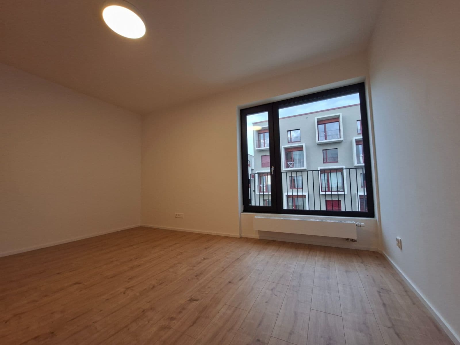 Prenájom bytu 3-izbový 86 m², Brno, Jihomoravský kraj Prenájom bytu 3-izbový 86 m², Brno, Jihomoravský kraj