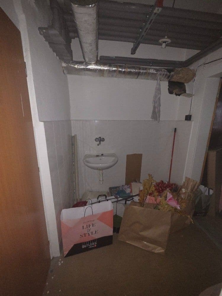 Prenájom nebytového priestoru 124 m², Křišťanova, Praha, Praha Prenájom nebytového priestoru 124 m², Křišťanova, Praha, Praha