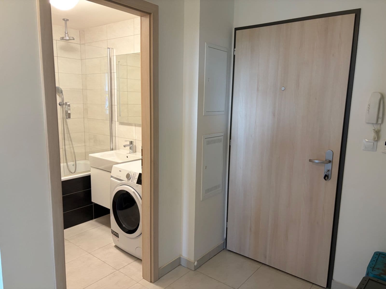 Predaj bytu 3-izbový 67 m², Chlebovická, Praha, Praha Predaj bytu 3-izbový 67 m², Chlebovická, Praha, Praha
