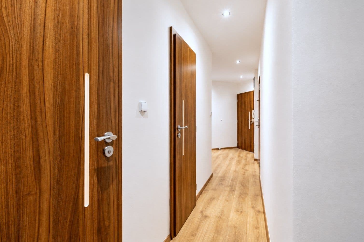 Prenájom bytu 3-izbový 72 m², Dominova, Praha, Praha Prenájom bytu 3-izbový 72 m², Dominova, Praha, Praha