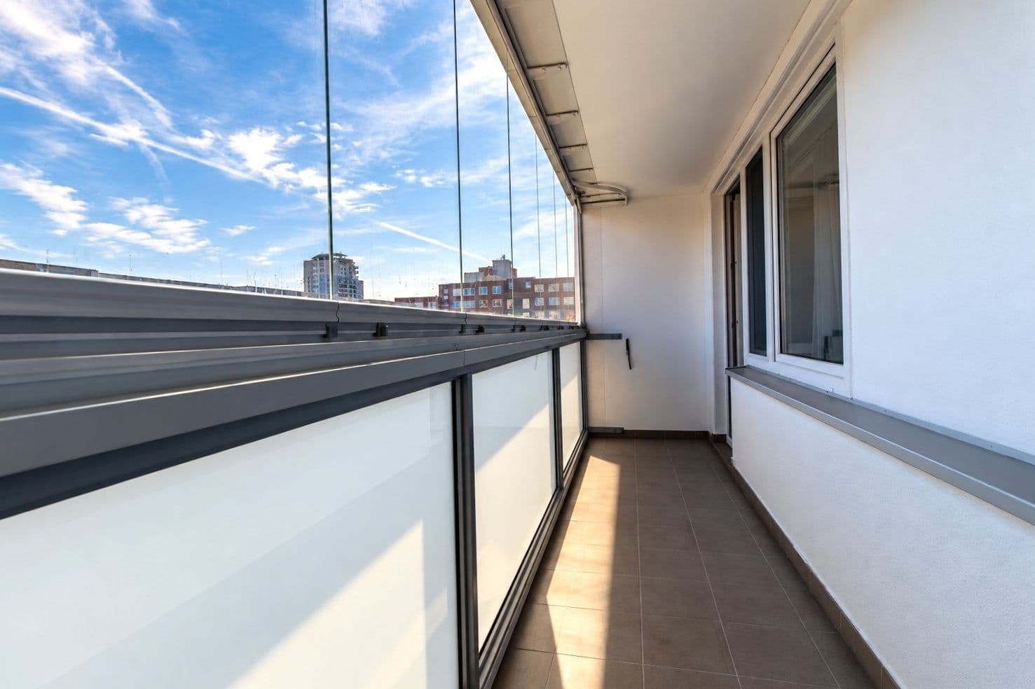 Prenájom bytu 3-izbový 72 m², Dominova, Praha, Praha Prenájom bytu 3-izbový 72 m², Dominova, Praha, Praha