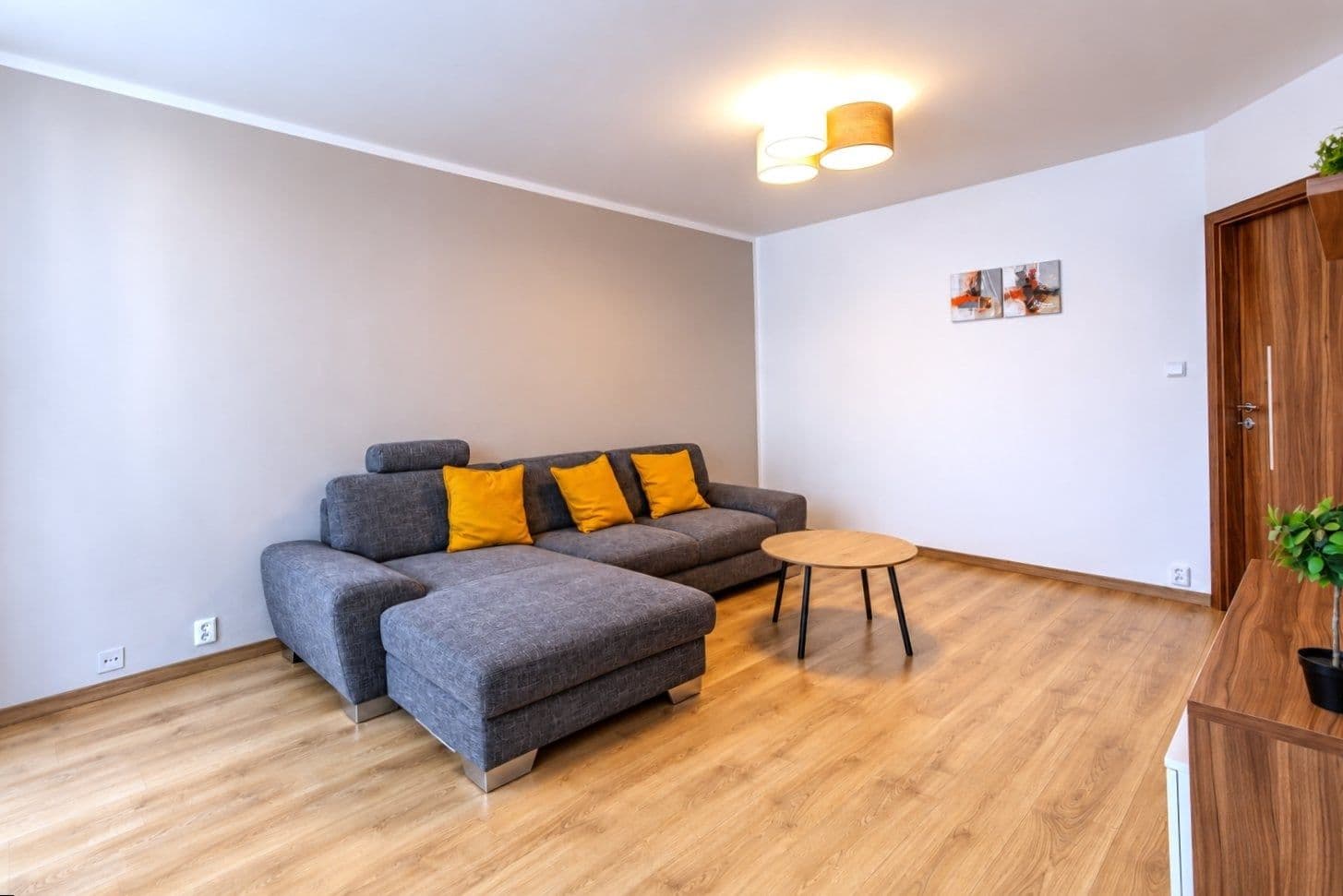 Prenájom bytu 3-izbový 72 m², Dominova, Praha, Praha Prenájom bytu 3-izbový 72 m², Dominova, Praha, Praha