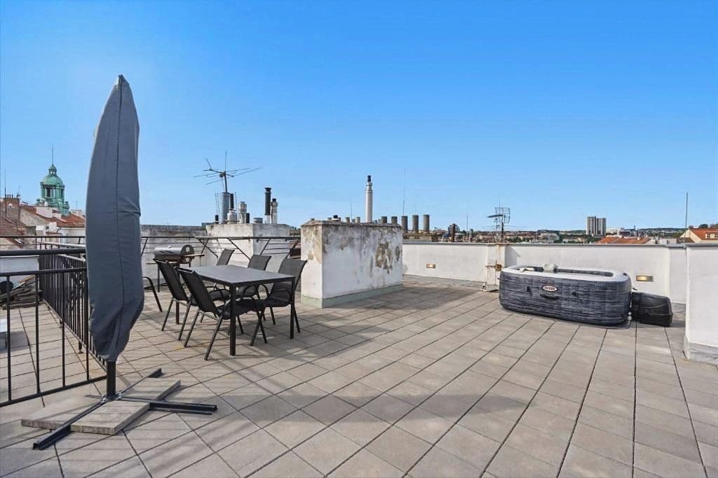 Prenájom bytu 3-izbový 145 m², Košická, Praha, Praha Prenájom bytu 3-izbový 145 m², Košická, Praha, Praha