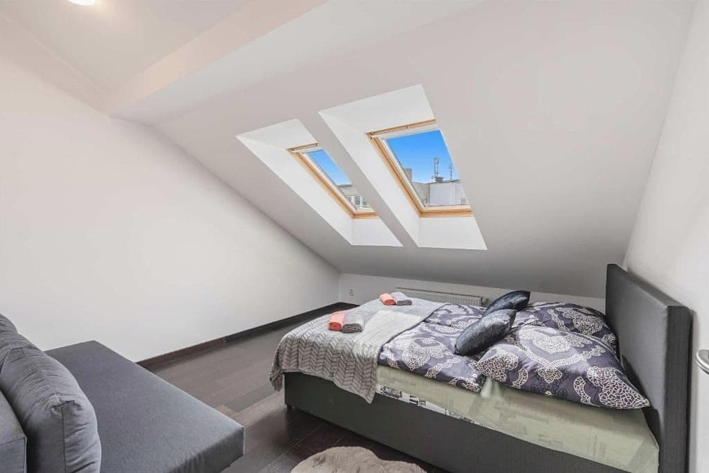 Prenájom bytu 3-izbový 145 m², Košická, Praha, Praha Prenájom bytu 3-izbový 145 m², Košická, Praha, Praha