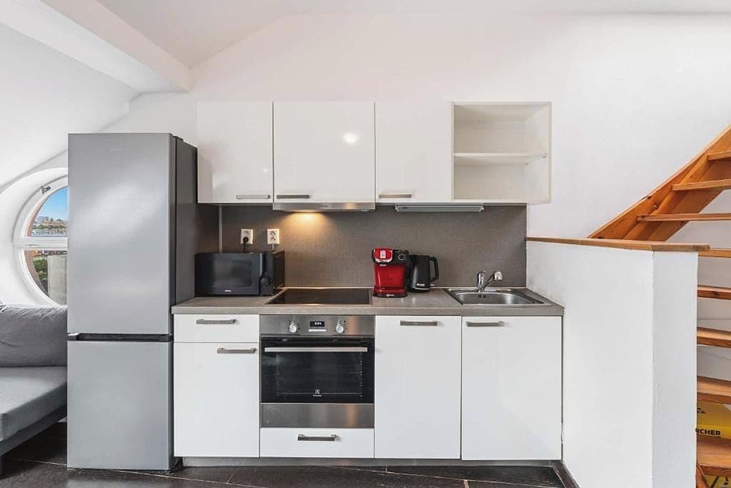 Prenájom bytu 3-izbový 145 m², Košická, Praha, Praha Prenájom bytu 3-izbový 145 m², Košická, Praha, Praha