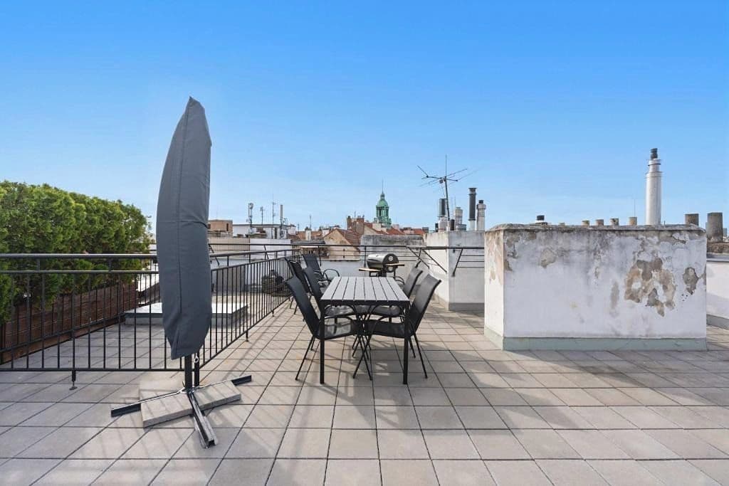 Prenájom bytu 3-izbový 145 m², Košická, Praha, Praha Prenájom bytu 3-izbový 145 m², Košická, Praha, Praha