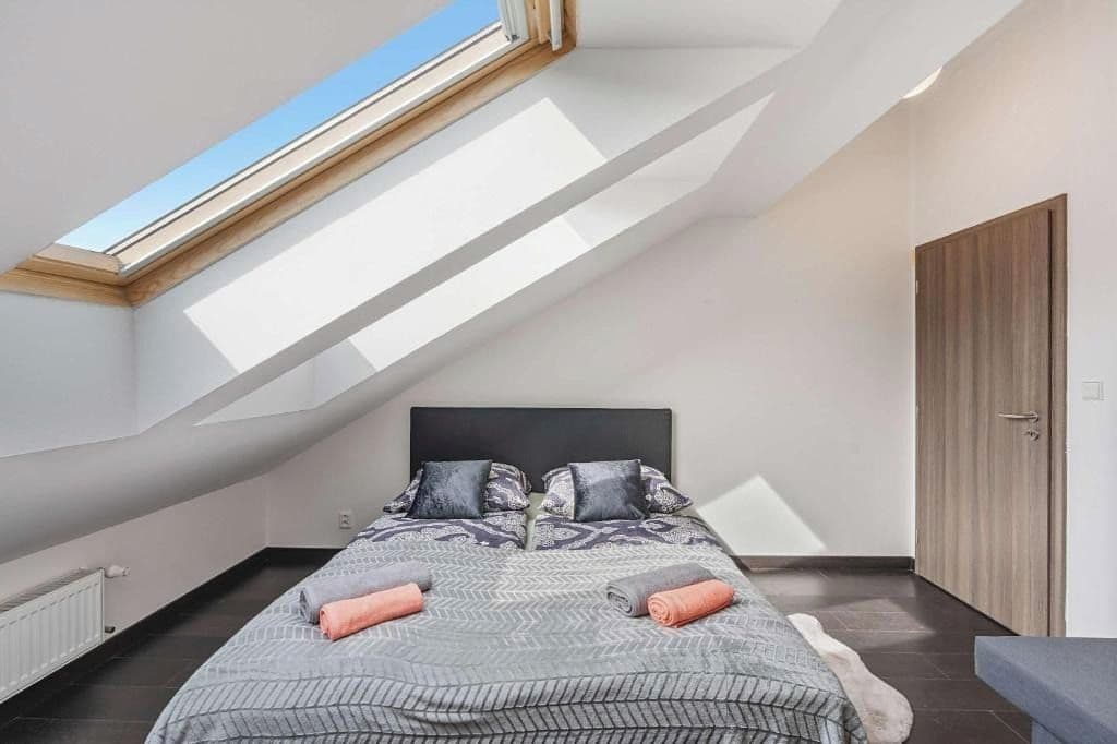Prenájom bytu 3-izbový 145 m², Košická, Praha, Praha Prenájom bytu 3-izbový 145 m², Košická, Praha, Praha