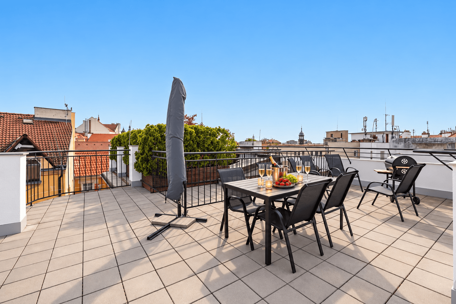 Prenájom bytu 2-izbový 145 m², Košická, Praha, Praha Prenájom bytu 2-izbový 145 m², Košická, Praha, Praha