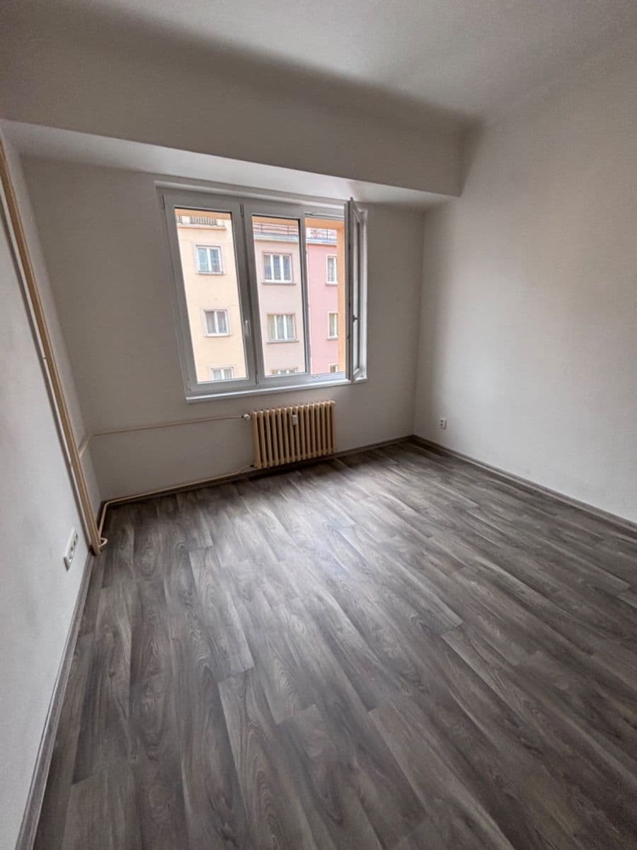 Predaj bytu 1-izbový 25 m², K Louži, Praha, Praha Predaj bytu 1-izbový 25 m², K Louži, Praha, Praha