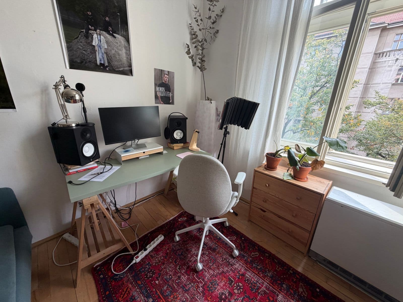 Prenájom bytu 2-izbový 55 m², Čechova, Praha, Praha Prenájom bytu 2-izbový 55 m², Čechova, Praha, Praha
