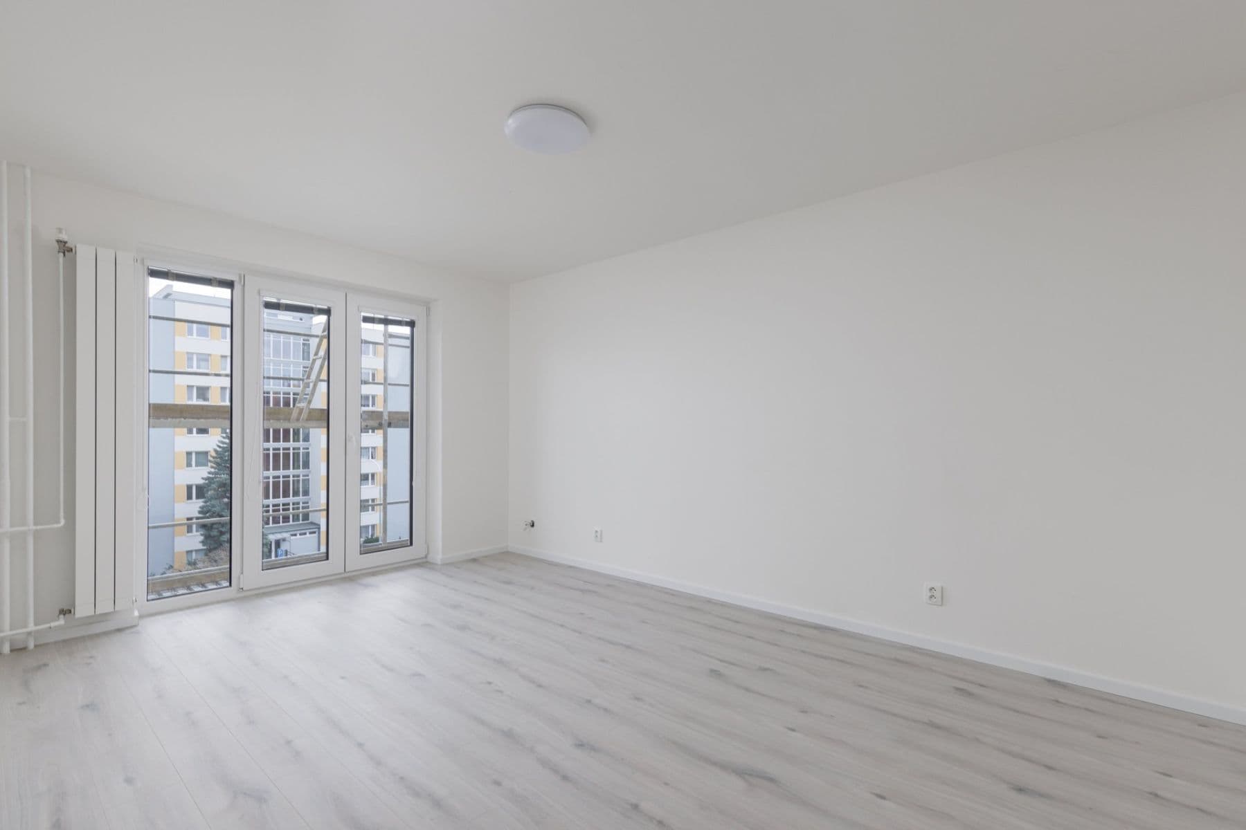 Prenájom bytu 2-izbový 53 m², Hostýnská, Praha, Praha Prenájom bytu 2-izbový 53 m², Hostýnská, Praha, Praha
