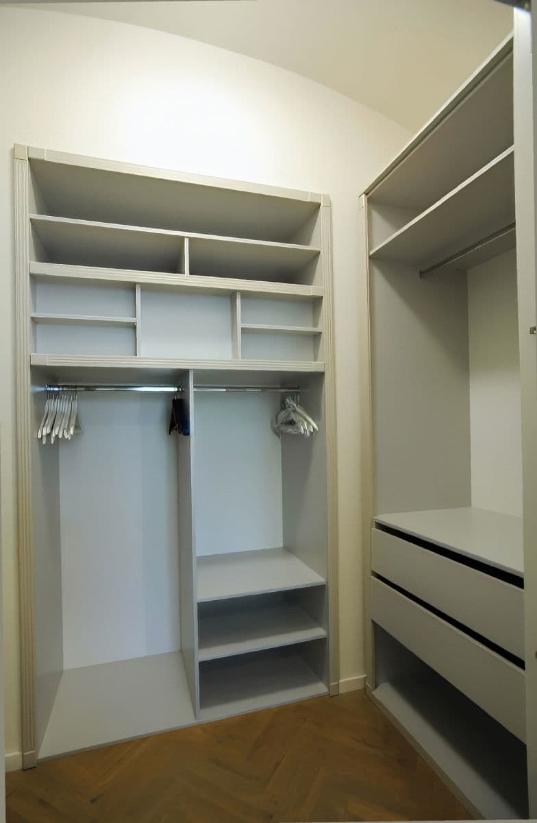 Prenájom bytu 2-izbový 84 m², Valentinská, Praha, Praha Prenájom bytu 2-izbový 84 m², Valentinská, Praha, Praha