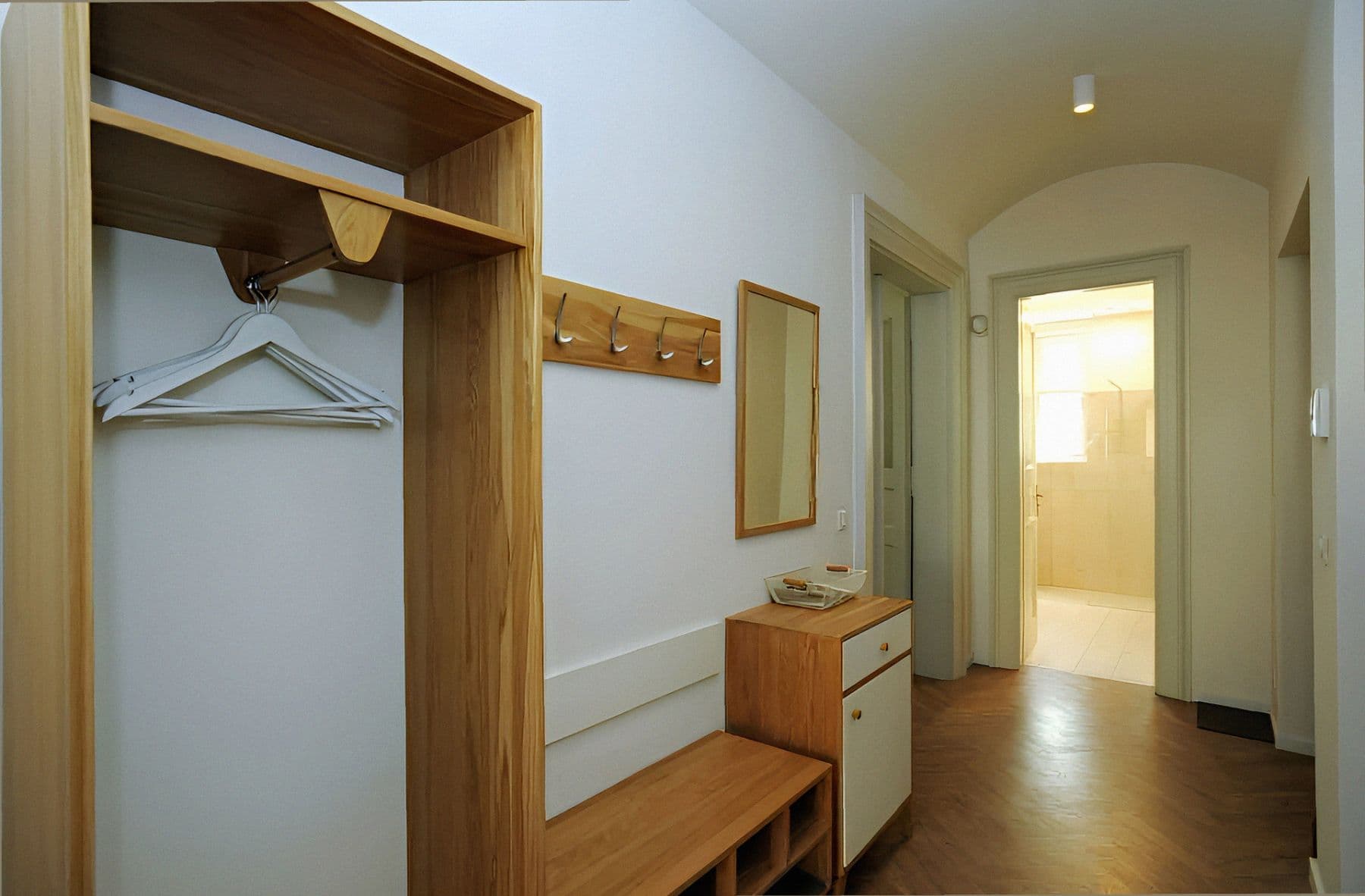 Prenájom bytu 2-izbový 84 m², Valentinská, Praha, Praha Prenájom bytu 2-izbový 84 m², Valentinská, Praha, Praha