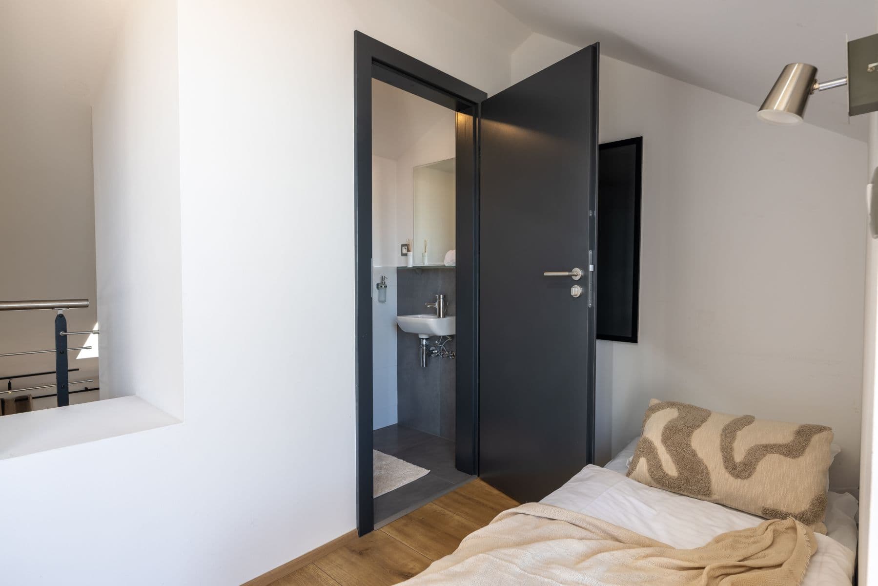 Prenájom bytu 98 m², Hostivítova, Praha, Praha Prenájom bytu 98 m², Hostivítova, Praha, Praha
