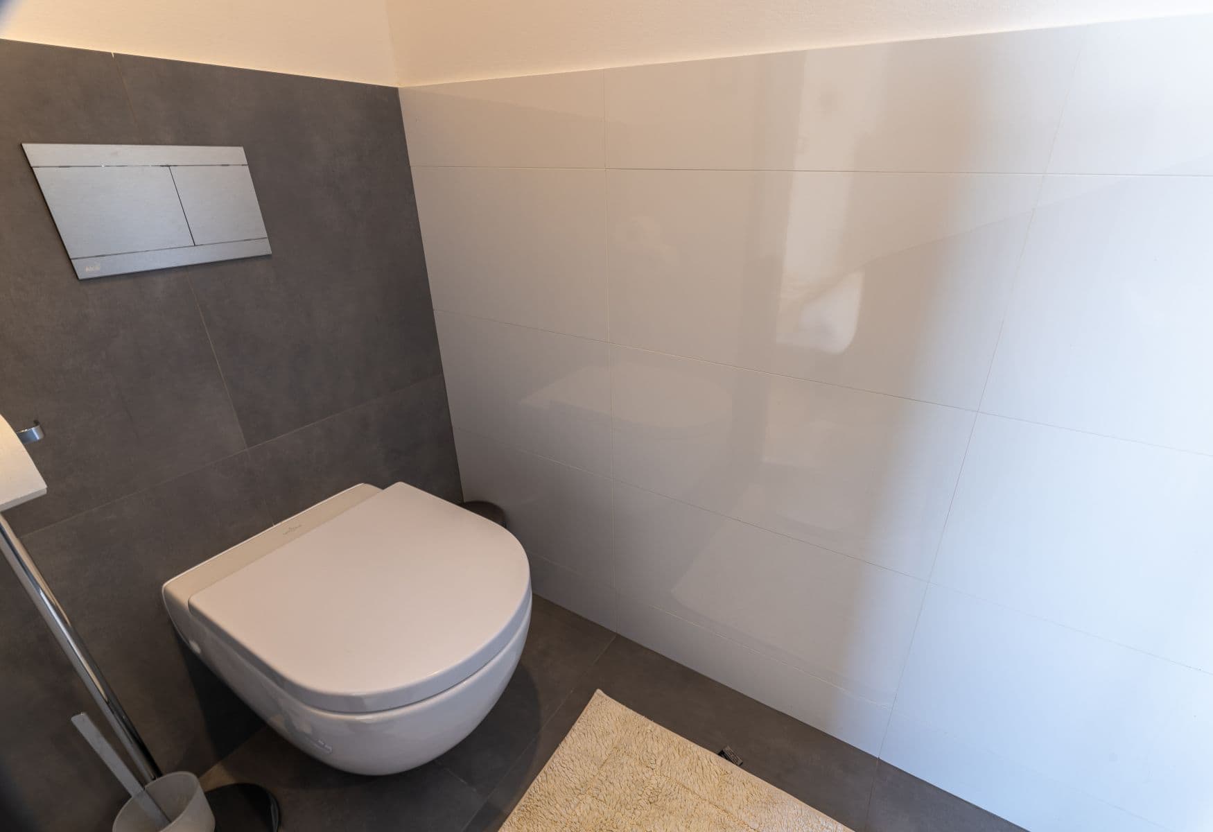 Prenájom bytu 98 m², Hostivítova, Praha, Praha Prenájom bytu 98 m², Hostivítova, Praha, Praha
