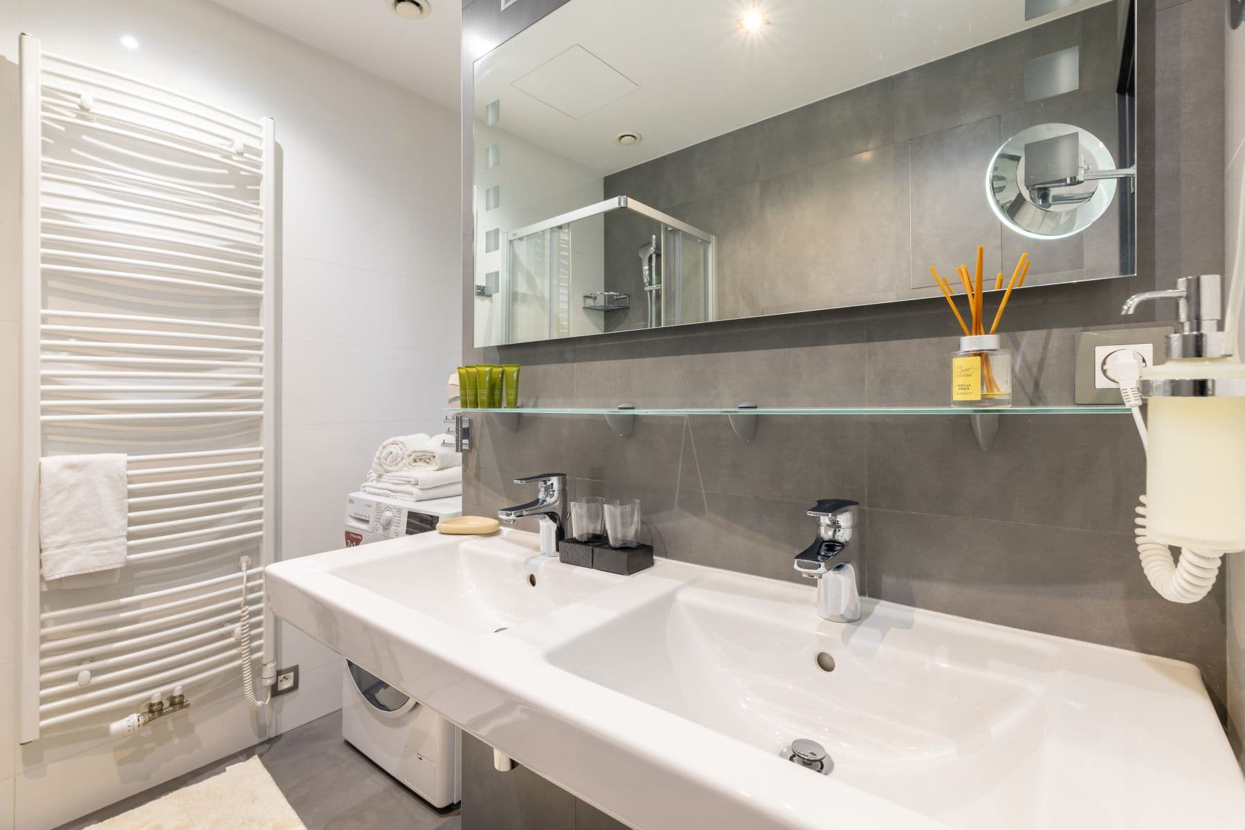 Prenájom bytu 98 m², Hostivítova, Praha, Praha Prenájom bytu 98 m², Hostivítova, Praha, Praha