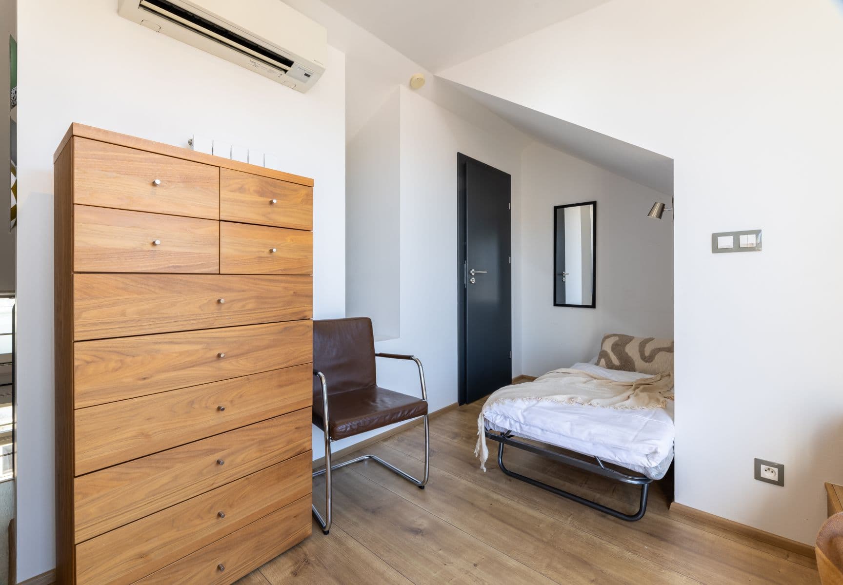 Prenájom bytu 98 m², Hostivítova, Praha, Praha Prenájom bytu 98 m², Hostivítova, Praha, Praha