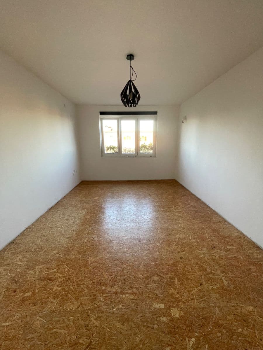 Prenájom bytu 2-izbový 69 m², Krčská, Praha, Praha Prenájom bytu 2-izbový 69 m², Krčská, Praha, Praha