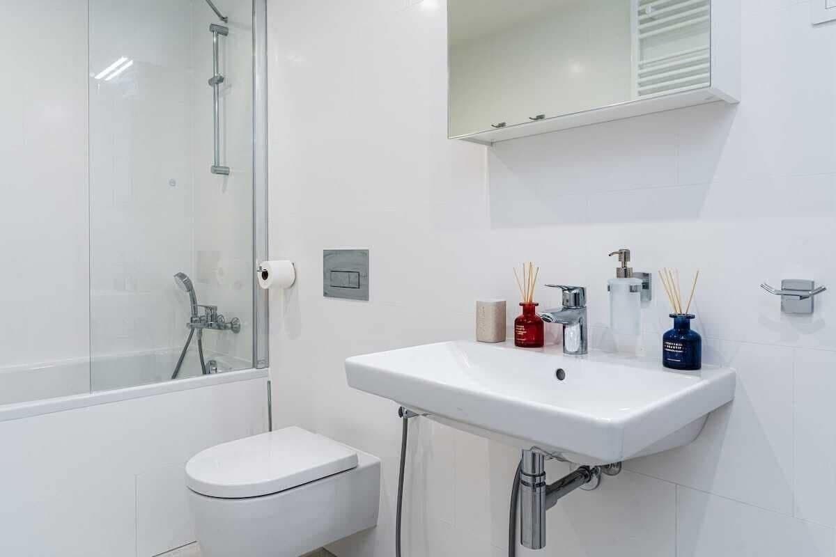 Prenájom bytu 2-izbový 124 m², Albrightové, Praha, Praha Prenájom bytu 2-izbový 124 m², Albrightové, Praha, Praha