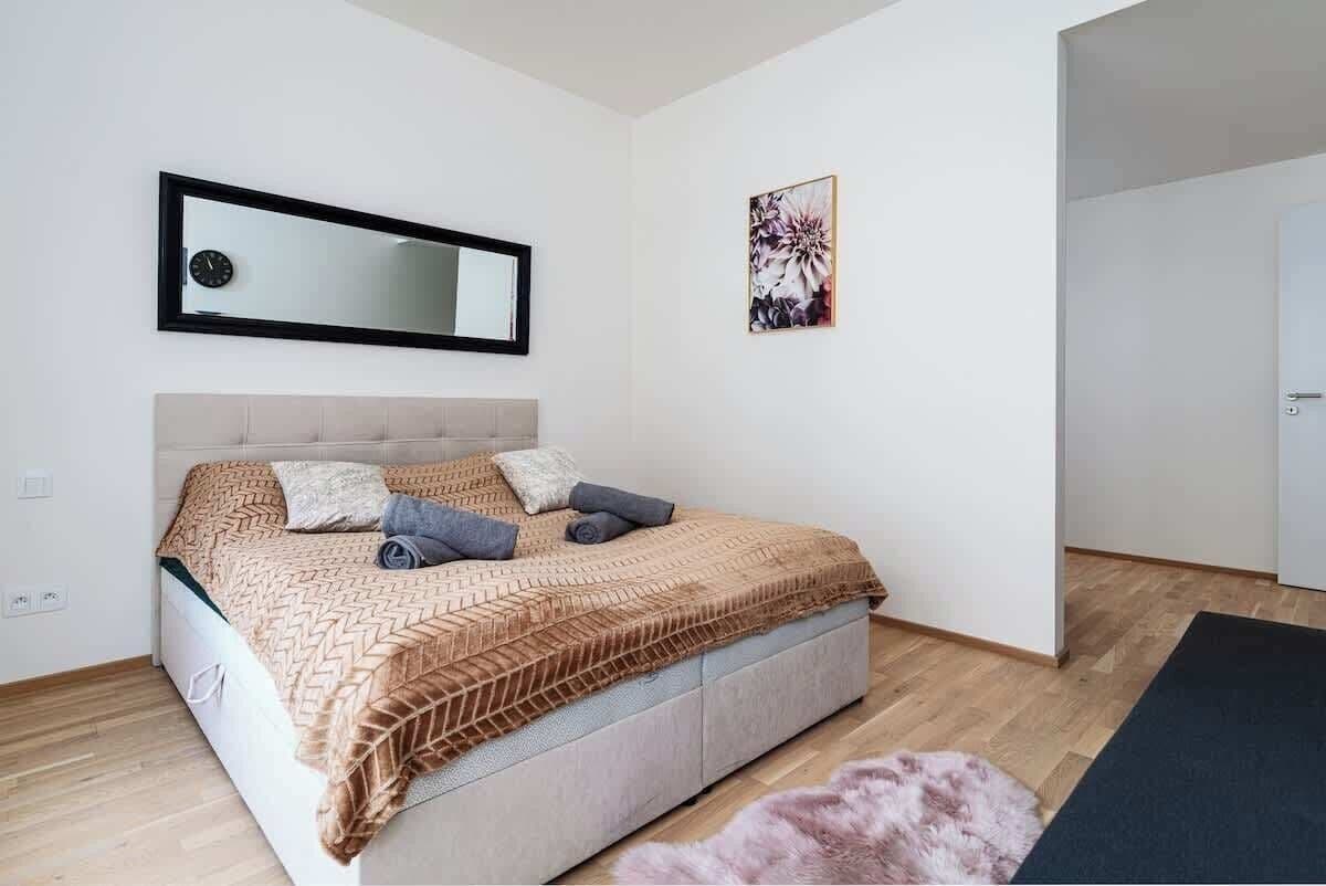 Prenájom bytu 2-izbový 124 m², Albrightové, Praha, Praha Prenájom bytu 2-izbový 124 m², Albrightové, Praha, Praha