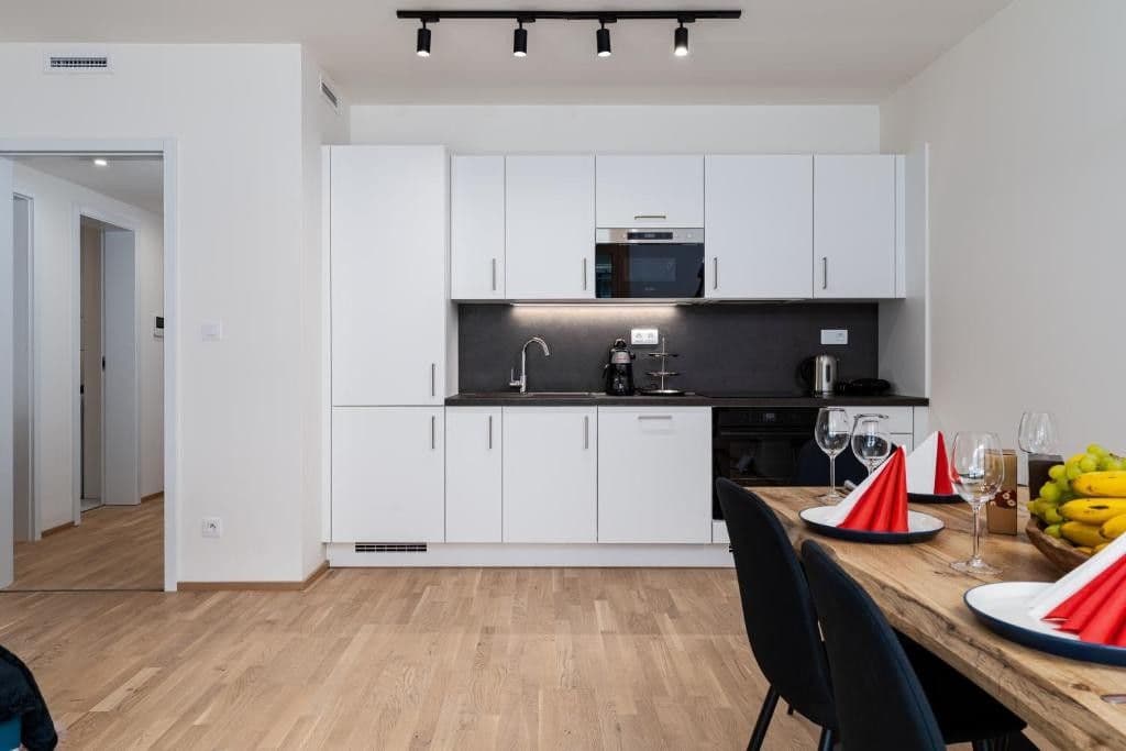 Prenájom bytu 2-izbový 120 m², Albrightové, Praha, Praha Prenájom bytu 2-izbový 120 m², Albrightové, Praha, Praha