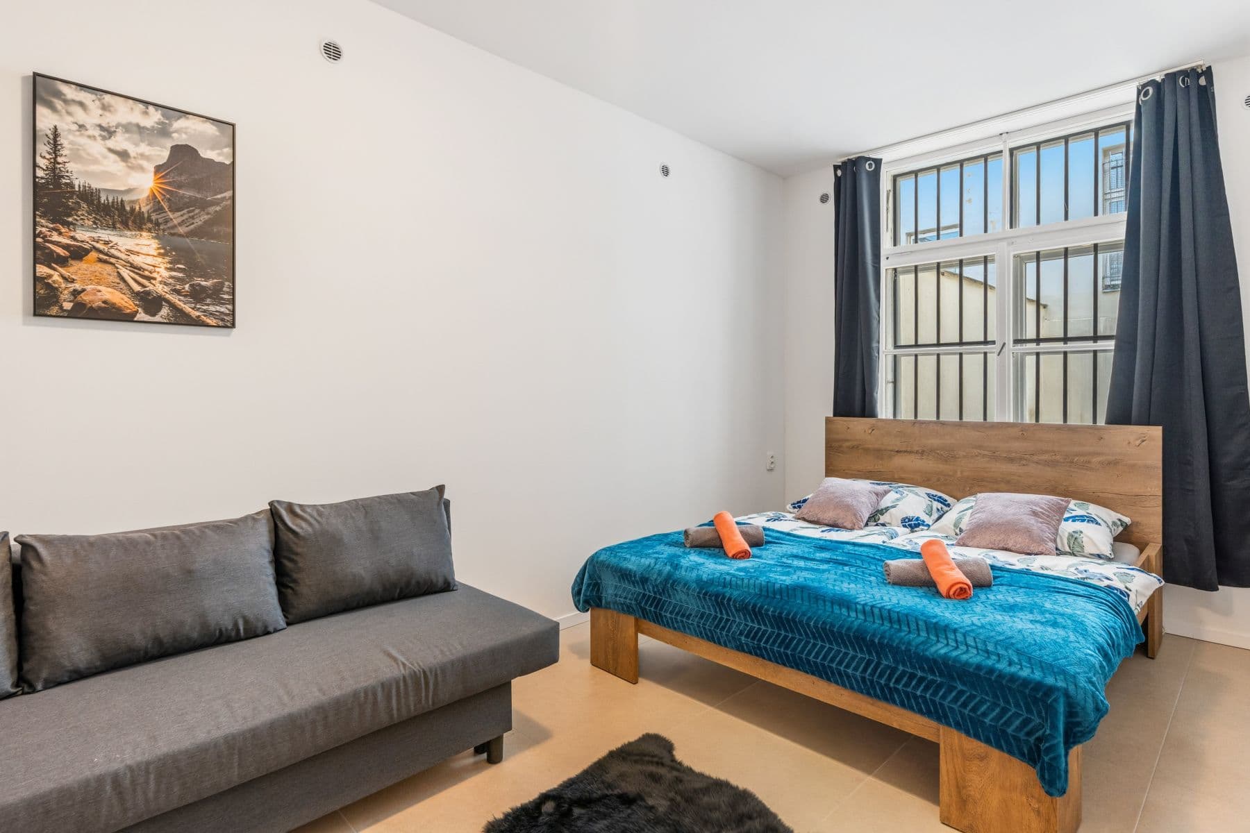 Prenájom bytu 83 m², Jeronýmova, Praha, Praha Prenájom bytu 83 m², Jeronýmova, Praha, Praha