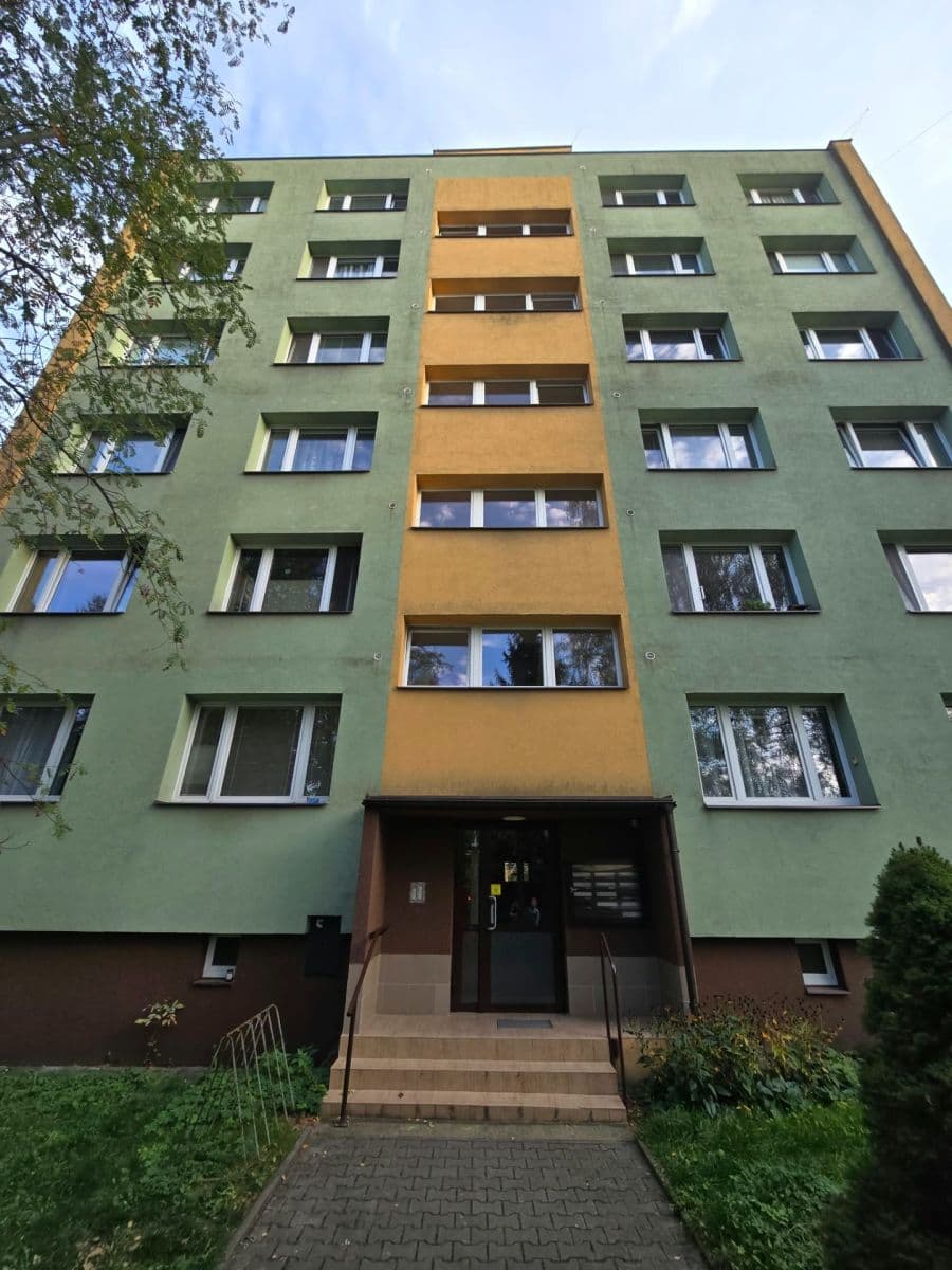 Predaj bytu 2-izbový 58 m², Josefa Myslivečka, Frýdek-Místek, Moravskoslezský kraj Predaj bytu 2-izbový 58 m², Josefa Myslivečka, Frýdek-Místek, Moravskoslezský kraj