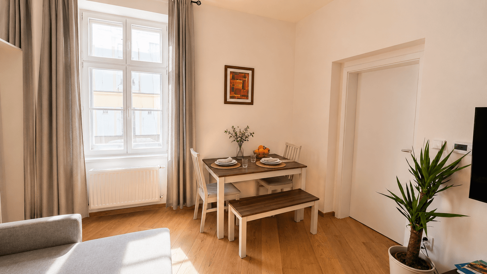 Prenájom bytu 3-izbový 74 m², Na Neklance, Praha, Praha Prenájom bytu 3-izbový 74 m², Na Neklance, Praha, Praha