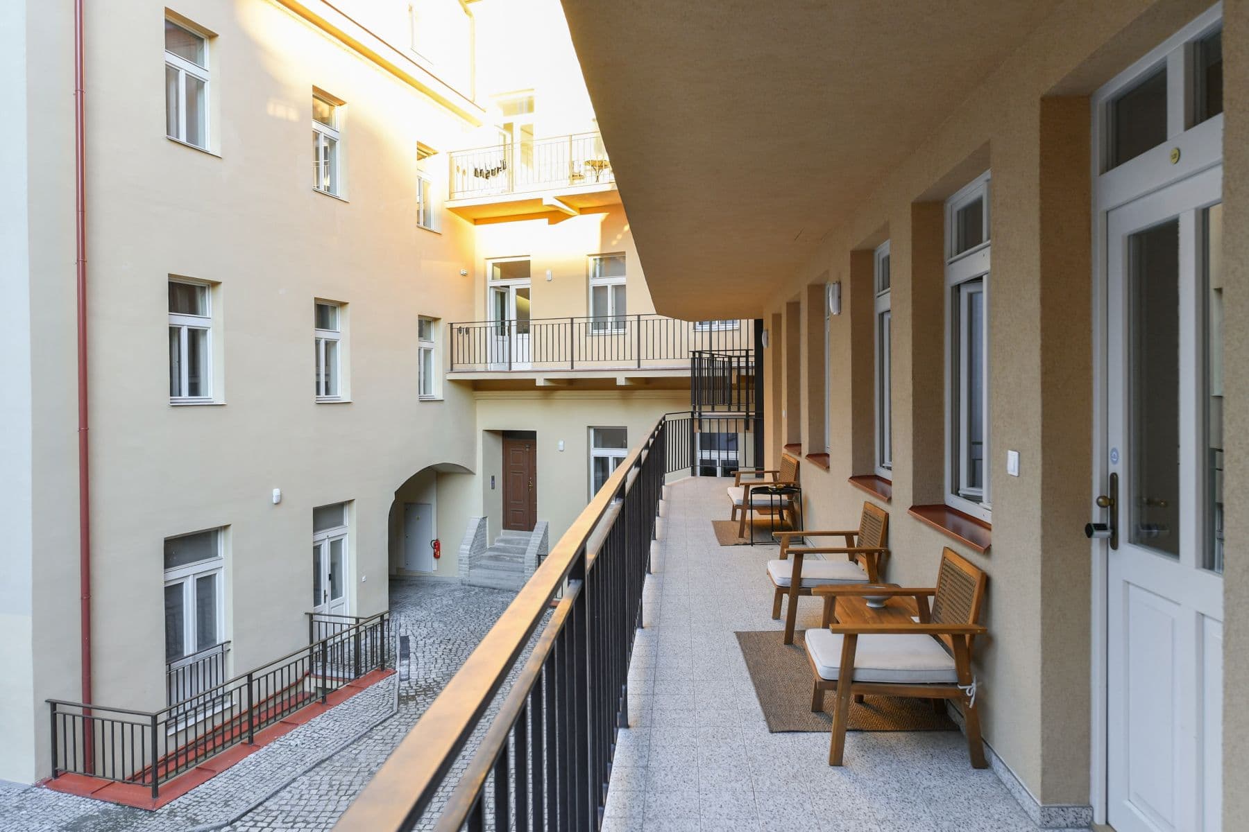 Prenájom bytu 63 m², Žitná, Praha, Praha Prenájom bytu 63 m², Žitná, Praha, Praha
