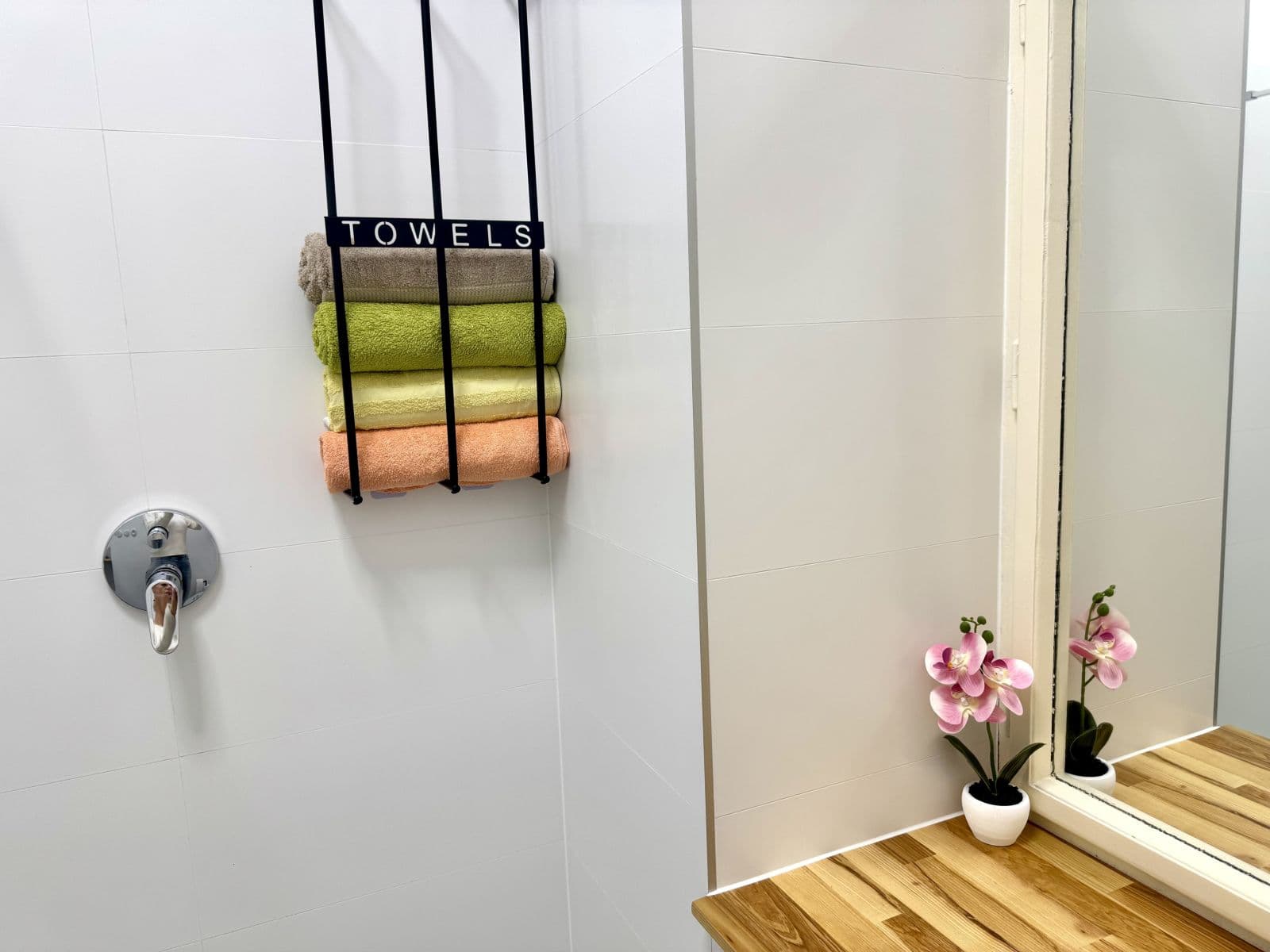Prenájom bytu 90 m², Navrátilova, Praha, Praha Prenájom bytu 90 m², Navrátilova, Praha, Praha
