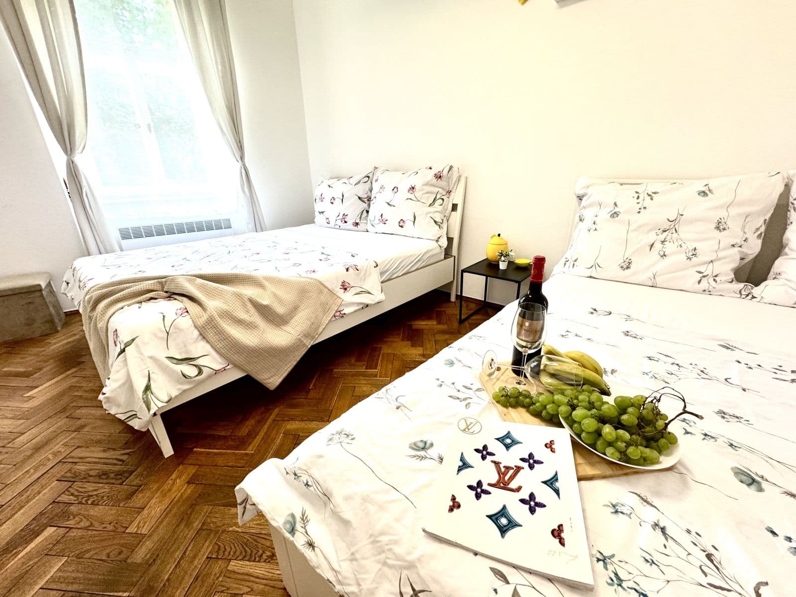 Prenájom bytu 90 m², Navrátilova, Praha, Praha Prenájom bytu 90 m², Navrátilova, Praha, Praha