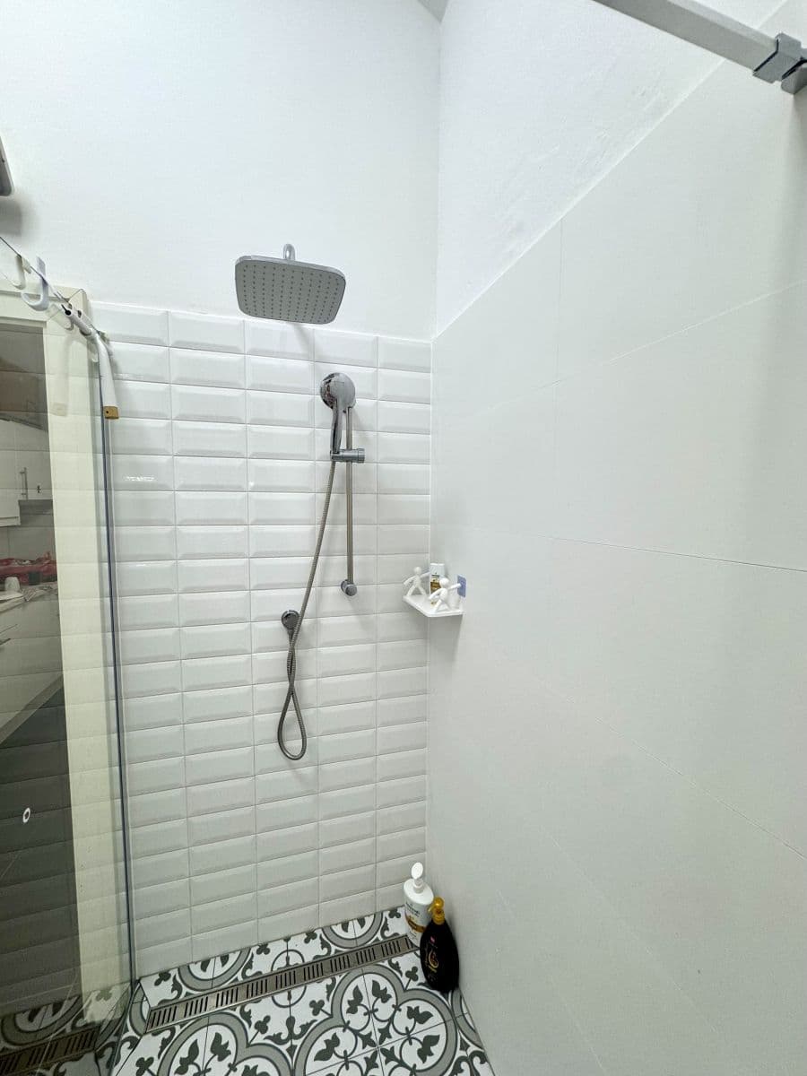 Prenájom bytu 90 m², Navrátilova, Praha, Praha Prenájom bytu 90 m², Navrátilova, Praha, Praha